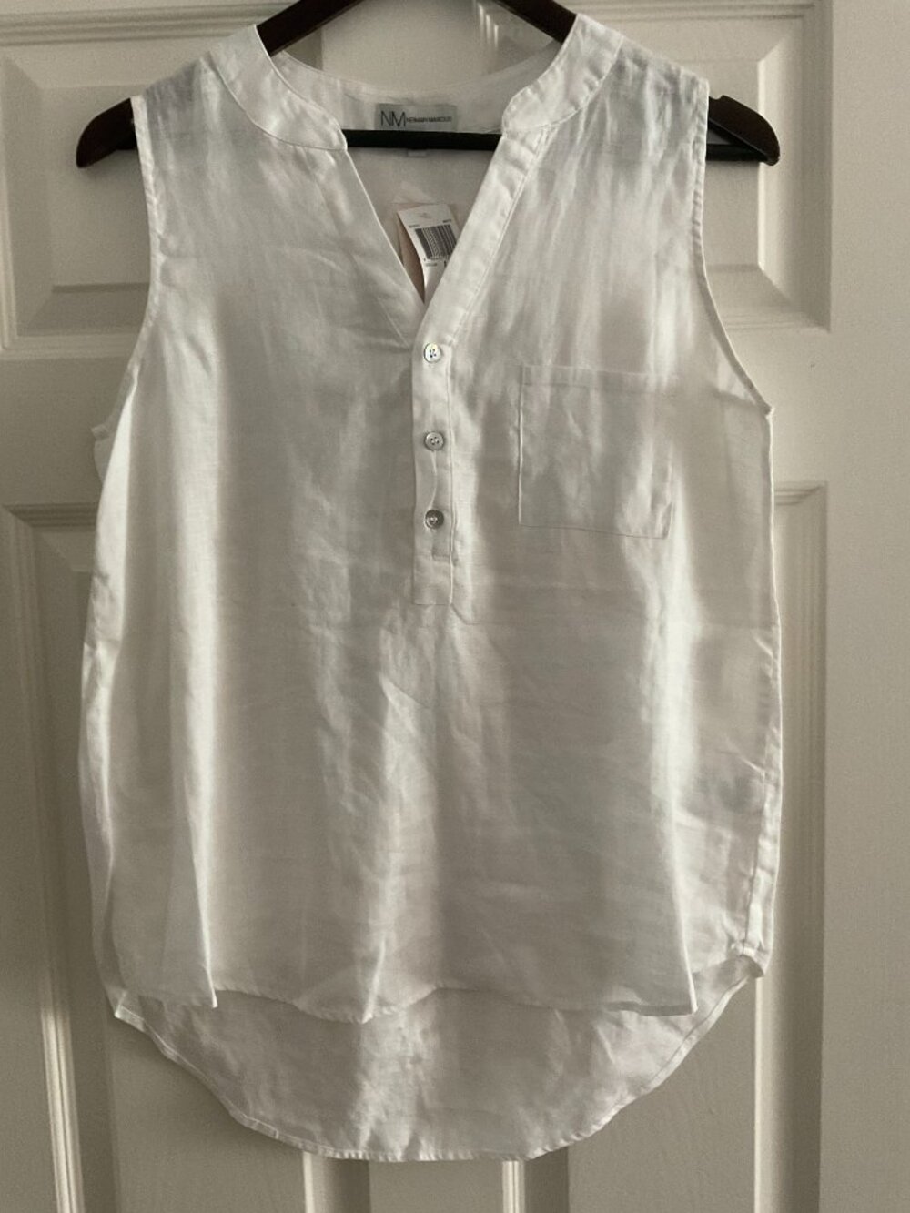 Neiman Marcus Linen top NWT Size Small - Picture 3 of 3